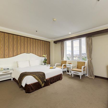 Chalcedony Grand Hotel Hanoi Exteriör bild